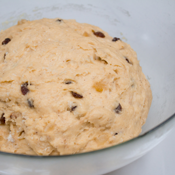 Hot Crossed Buns (6 of 12)