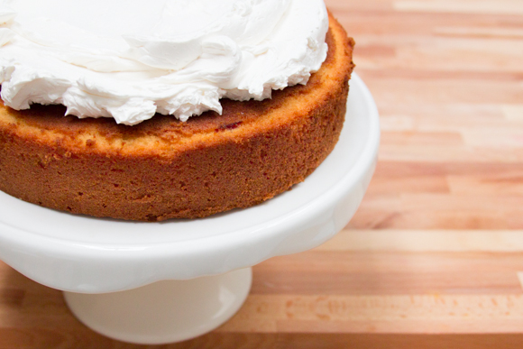 vanilla cake hero with frost (1 of 1)